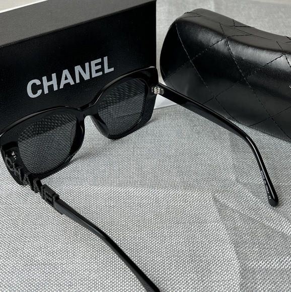 Chanel Women's Black Sunglasses - Picture 2 of 6